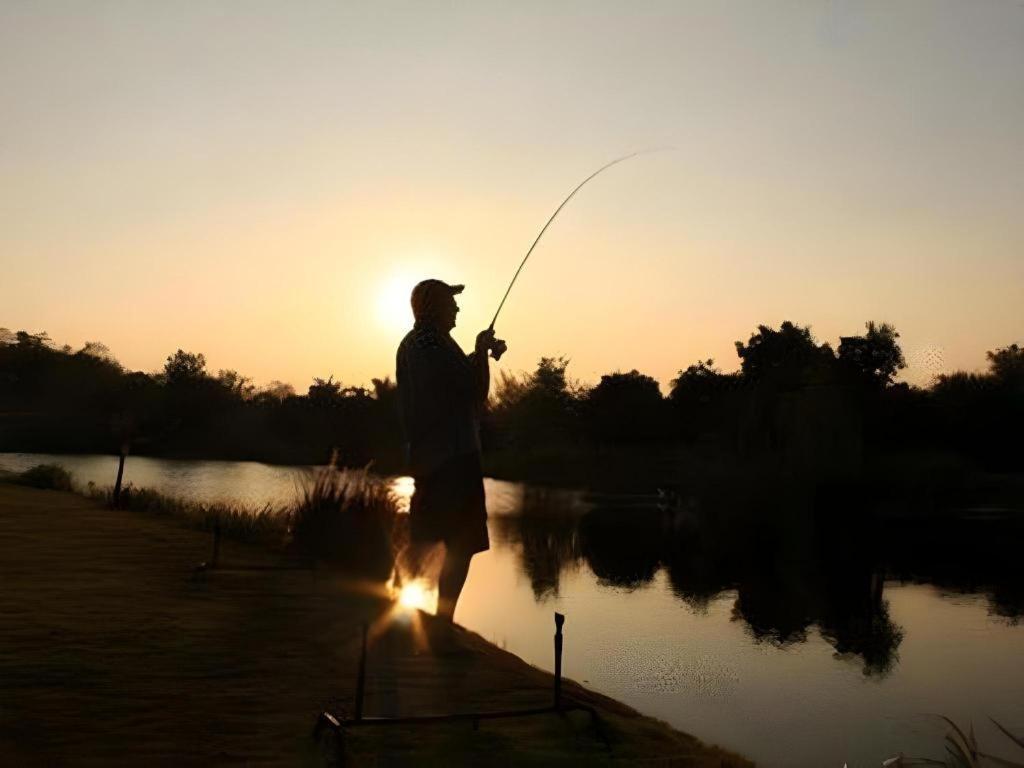 Greenfield Valley Fishing Resort HHQ Buitenkant foto