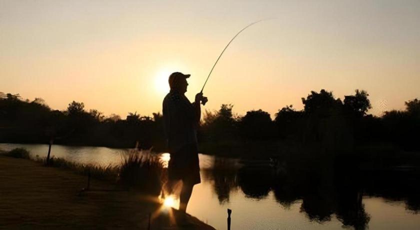 Greenfield Valley Fishing Resort HHQ Buitenkant foto
